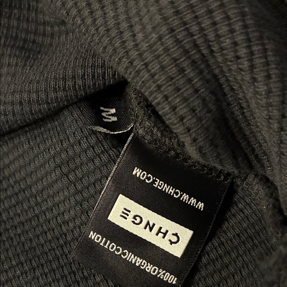 CHNGE Womens Black Graphic Crop Tank & Tee Set - Picture 7 of 8